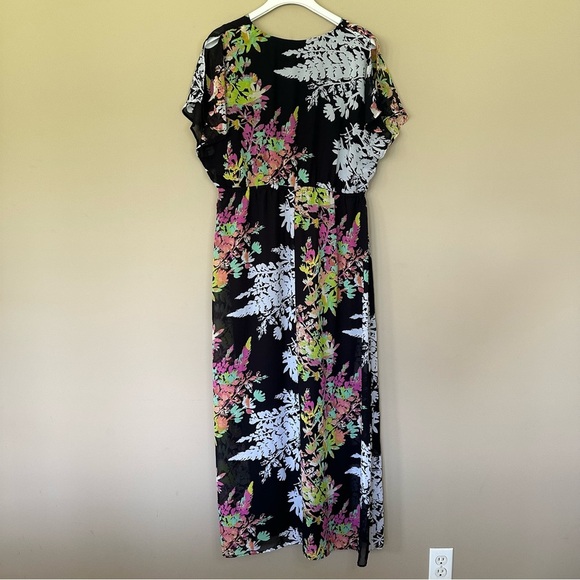 Lane Bryant Floral Maxi Dress Women 14/16 Vneck Empire Waist Flutter Sleeve Blac - Picture 5 of 9